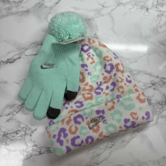 Nike Girl Mint Foam Beanie and Glove Set - Picture 5 of 8